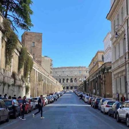 Colosseum Charming Stay โรม ภายนอก รูปภาพ