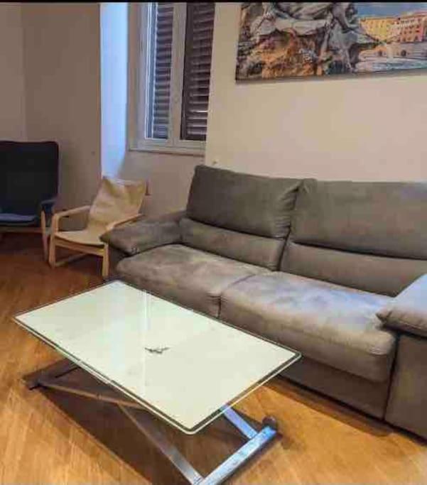 Colosseum Charming Stay โรม ภายนอก รูปภาพ